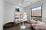 https://images.listonce.com.au/custom/160x/listings/116-galenia-street-wollert-vic-3750/133/01983133_img_06.jpg?lsoxucV7NtE