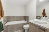 https://images.listonce.com.au/custom/160x/listings/116-huckson-street-dandenong-vic-3175/289/01546289_img_05.jpg?kAo1WO2jvm4