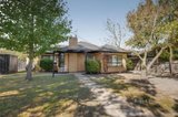 https://images.listonce.com.au/custom/160x/listings/116-kauri-grove-glen-waverley-vic-3150/430/01732430_img_01.jpg?vXRBKvjhT4I