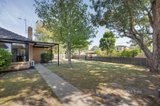 https://images.listonce.com.au/custom/160x/listings/116-kauri-grove-glen-waverley-vic-3150/430/01732430_img_02.jpg?hP06DLQIrCI