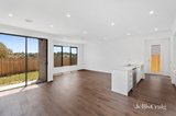 https://images.listonce.com.au/custom/160x/listings/116-lacebark-drive-st-helena-vic-3088/277/01626277_img_04.jpg?V70o-EKW8YM