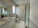 https://images.listonce.com.au/custom/160x/listings/116-morris-street-belmont-vic-3216/084/01929084_img_06.jpg?e6N_L-jJoWU