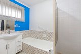 https://images.listonce.com.au/custom/160x/listings/116-pioneer-road-grovedale-vic-3216/566/01699566_img_09.jpg?enrnwBRn_Hg