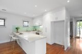 https://images.listonce.com.au/custom/160x/listings/116-raymond-street-ashwood-vic-3147/029/01046029_img_03.jpg?My2lNVPCHQA