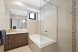 https://images.listonce.com.au/custom/160x/listings/116-raymond-street-ashwood-vic-3147/029/01046029_img_06.jpg?lDR1zRWEf5U