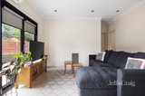https://images.listonce.com.au/custom/160x/listings/116-shelley-street-heidelberg-heights-vic-3081/879/01983879_img_06.jpg?cr8UGK1Nc4Q