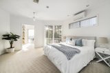 https://images.listonce.com.au/custom/160x/listings/11606-nepean-highway-bonbeach-vic-3196/481/01703481_img_09.jpg?2vewWcG7IwI