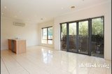 https://images.listonce.com.au/custom/160x/listings/1167-cumberland-road-pascoe-vale-south-vic-3044/824/01570824_img_06.jpg?npnyYpR8L1I