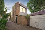 https://images.listonce.com.au/custom/160x/listings/116a-macfarlan-lane-south-yarra-vic-3141/023/01701023_img_11.jpg?5nNjTM7A6Oc