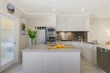 https://images.listonce.com.au/custom/160x/listings/116a-marlborough-street-bentleigh-east-vic-3165/166/00750166_img_04.jpg?tZZtKLOFqSk