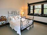 https://images.listonce.com.au/custom/160x/listings/117-addison-street-elwood-vic-3184/494/01793494_img_05.jpg?kcG_cjFqVfU