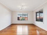 https://images.listonce.com.au/custom/160x/listings/117-aspect-parade-alfredton-vic-3350/620/01576620_img_12.jpg?Tdd8nyExGmA