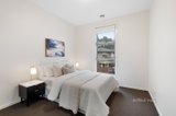 https://images.listonce.com.au/custom/160x/listings/117-bunjil-way-knoxfield-vic-3180/818/01716818_img_07.jpg?pYzQhTzy4hs