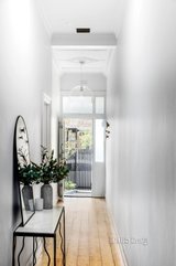 https://images.listonce.com.au/custom/160x/listings/117-charles-street-prahran-vic-3181/625/01577625_img_07.jpg?n9CFDEZK3sY