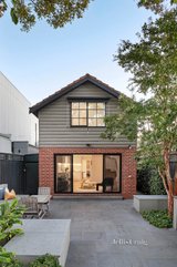 https://images.listonce.com.au/custom/160x/listings/117-cole-street-brighton-vic-3186/100/01644100_img_14.jpg?HWN_7MemmIM