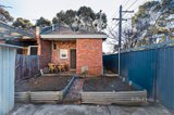 https://images.listonce.com.au/custom/160x/listings/117-edinburgh-street-flemington-vic-3031/573/01253573_img_07.jpg?ZKJtxfcGYQg