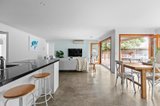 https://images.listonce.com.au/custom/160x/listings/117-ella-grove-chelsea-vic-3196/435/01720435_img_04.jpg?I2xePD1LEvc