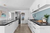 https://images.listonce.com.au/custom/160x/listings/117-ella-grove-chelsea-vic-3196/435/01720435_img_06.jpg?65wZG68gFPk