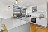 https://images.listonce.com.au/custom/160x/listings/117-erskine-ridge-mooroolbark-vic-3138/112/01561112_img_05.jpg?JWrxbxcNUUY