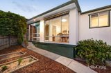 https://images.listonce.com.au/custom/160x/listings/117-ferguson-street-macleod-vic-3085/221/01872221_img_14.jpg?D2uC-Lek_Cg