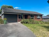 https://images.listonce.com.au/custom/160x/listings/117-greenville-street-mooroolbark-vic-3138/507/01990507_img_02.jpg?7UoUae_m0w4