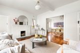 https://images.listonce.com.au/custom/160x/listings/117-hennessy-avenue-elwood-vic-3184/185/01991185_img_10.jpg?Vzf1_dyl_8I