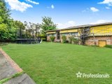 https://images.listonce.com.au/custom/160x/listings/117-hull-road-croydon-vic-3136/859/01525859_img_03.jpg?0LiOacOUg4k