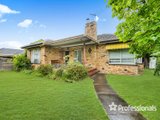 https://images.listonce.com.au/custom/160x/listings/117-hull-road-croydon-vic-3136/859/01525859_img_04.jpg?KSDfUo1d0-M