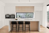 https://images.listonce.com.au/custom/160x/listings/117-oak-street-beaumaris-vic-3193/350/01748350_img_03.jpg?4pzLeZcXUCo