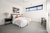 https://images.listonce.com.au/custom/160x/listings/117-oak-street-beaumaris-vic-3193/350/01748350_img_10.jpg?uIQUvSnHdAk