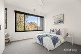 https://images.listonce.com.au/custom/160x/listings/117-oak-street-beaumaris-vic-3193/350/01748350_img_12.jpg?qVEZCxaIiJ0