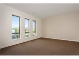 https://images.listonce.com.au/custom/160x/listings/117-thames-street-box-hill-vic-3128/790/01743790_img_06.jpg?ceOFGx18V2Y