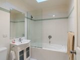 https://images.listonce.com.au/custom/160x/listings/117-wimbledon-court-mooroolbark-vic-3138/152/01524152_img_11.jpg?-aKDGgRYO1M