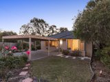 https://images.listonce.com.au/custom/160x/listings/117-wimbledon-court-mooroolbark-vic-3138/152/01524152_img_13.jpg?JKc4Z-Zvo2k