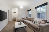 https://images.listonce.com.au/custom/160x/listings/1172-pitt-street-eltham-vic-3095/371/00987371_img_05.jpg?DtRyDiwC1f4