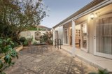https://images.listonce.com.au/custom/160x/listings/1172-wattle-valley-road-camberwell-vic-3124/312/01705312_img_12.jpg?gBUvUV38gt0