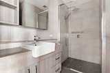 https://images.listonce.com.au/custom/160x/listings/117314-pascoe-vale-road-essendon-vic-3040/027/01682027_img_05.jpg?n4AfjX3PJUc