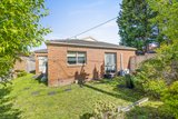 https://images.listonce.com.au/custom/160x/listings/1175-blackburn-road-mount-waverley-vic-3149/267/01832267_img_05.jpg?1o_uo9w-xko