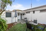 https://images.listonce.com.au/custom/160x/listings/1177-cotham-road-kew-vic-3101/576/01228576_img_09.jpg?_WjNYJAYfus
