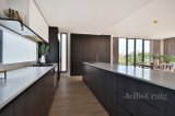 https://images.listonce.com.au/custom/160x/listings/118-becket-avenue-bentleigh-east-vic-3165/165/01604165_img_05.jpg?jI6KlWEKlPs