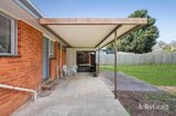 https://images.listonce.com.au/custom/160x/listings/118-carronvale-road-mooroolbark-vic-3138/962/01828962_img_05.jpg?enoDtIDYSYw