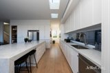 https://images.listonce.com.au/custom/160x/listings/118-edgevale-road-kew-vic-3101/870/01752870_img_06.jpg?n6kev5Ej-p4