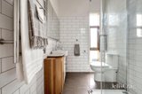 https://images.listonce.com.au/custom/160x/listings/118-melville-road-pascoe-vale-south-vic-3044/566/01905566_img_09.jpg?TAYZ7gMY560