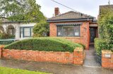 https://images.listonce.com.au/custom/160x/listings/118-melville-road-pascoe-vale-south-vic-3044/935/01545935_img_01.jpg?RLVb6HZFvUk