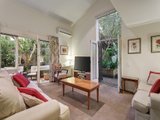 https://images.listonce.com.au/custom/160x/listings/118-myrtle-road-canterbury-vic-3126/252/00829252_img_05.jpg?tWHpVn8OMrc