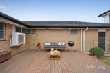 https://images.listonce.com.au/custom/160x/listings/118-nolan-avenue-mooroolbark-vic-3138/887/01858887_img_11.jpg?6rLYEzpbyDQ