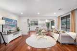 https://images.listonce.com.au/custom/160x/listings/118-panoramic-grove-glen-waverley-vic-3150/900/01349900_img_02.jpg?OVByFFdy-uU