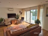 https://images.listonce.com.au/custom/160x/listings/118-short-street-northcote-vic-3070/098/01932098_img_02.jpg?r9SpuVyQZc0