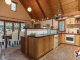 https://images.listonce.com.au/custom/160x/listings/118-wallace-road-christmas-hills-vic-3775/853/01524853_img_05.jpg?KP5psBjhmgw