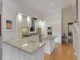 https://images.listonce.com.au/custom/160x/listings/118-walpole-street-kew-vic-3101/091/00829091_img_06.jpg?-oYTcJMUQOE